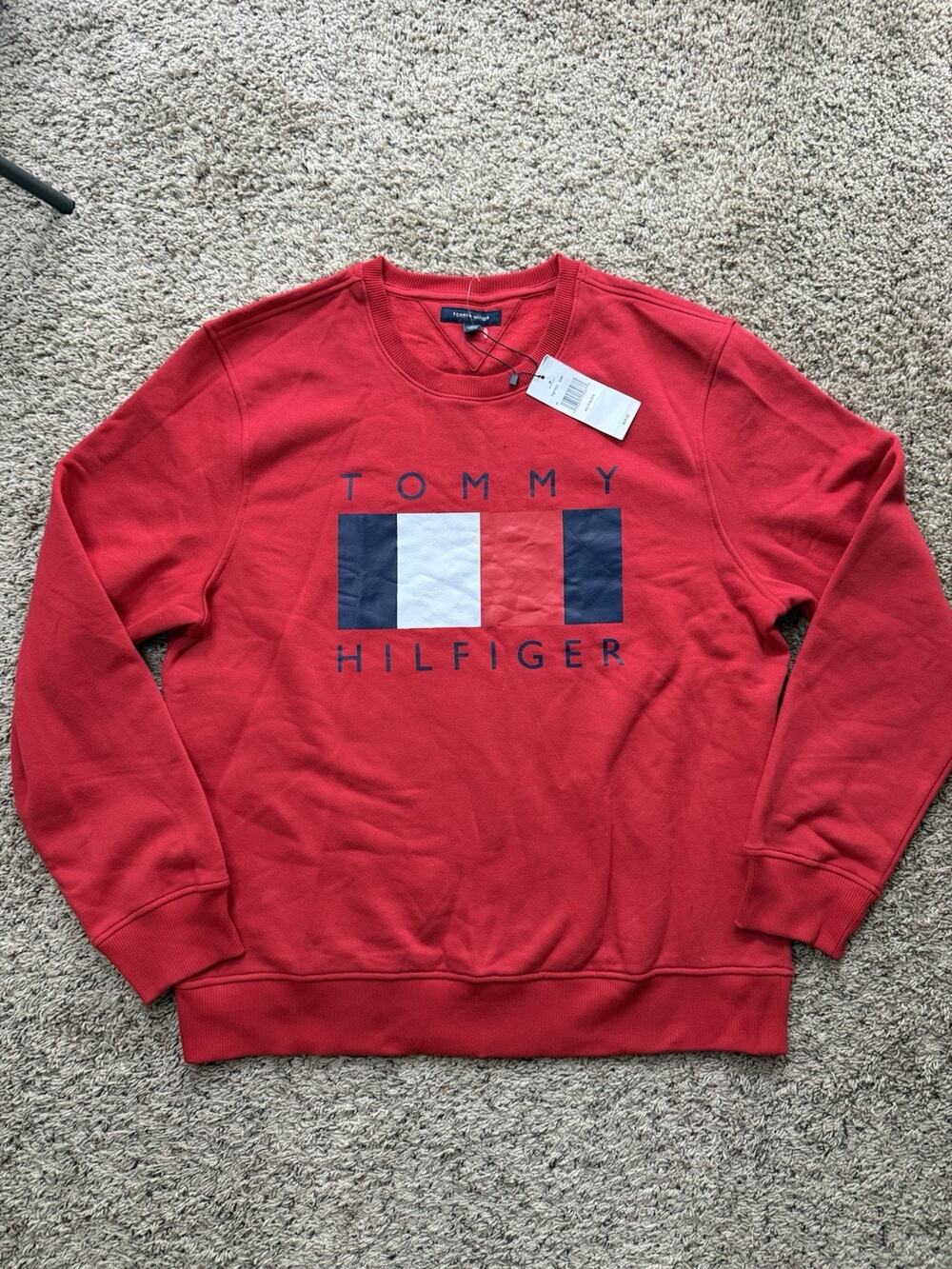 Tommy Hilfiger New Red Sweatshirt Men’s XL $69.50 MSRP Beautiful & Soft Big Logo